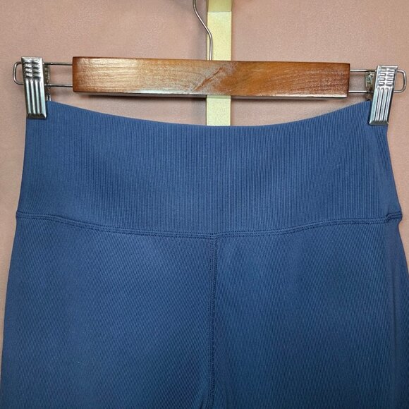 Move Theory Flare Leggings w/ Pockets Blue S - Picture 8 of 9